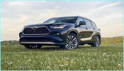 2021 Toyota Highlander Hybrid Review: An Actually Fuel Efficient Midsize SUV